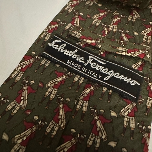 SALVATORE FERRAGAMO Vintage Golfer Silk Tie - Picture 2 of 6